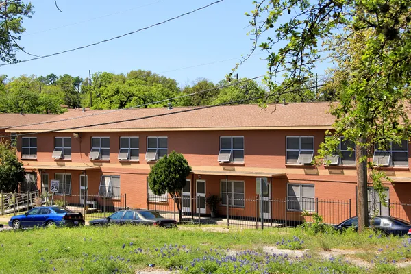 Austin program offers rental incentives to first responders, aiming to improve housing access and safety