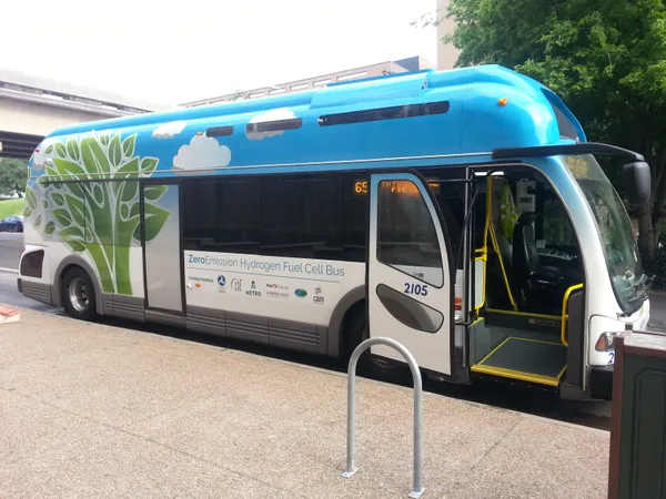 Austin Morning Briefing: The Wishbone Connection and a Lighter Commute