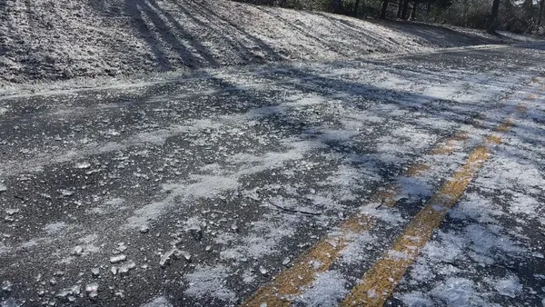 Lingering Ice Patches and Heavy I-35 Construction Delays Following Winter Storm Thaw