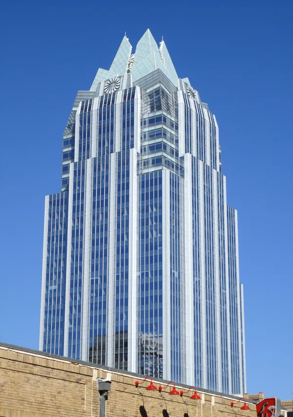 Austin Shivers Under Clear Skies: Bitter Freeze Lingers as Temperatures Plunge