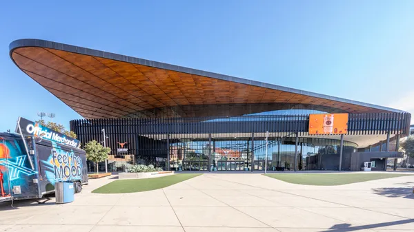 Exciting Match Day: Professional Hoops and World-Class Tennis Take Over Austin