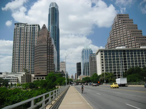Phase One of Congress Avenue Redesign Starts in Austin, Targeting Safer Walking, Cycling, and Streetscape Access